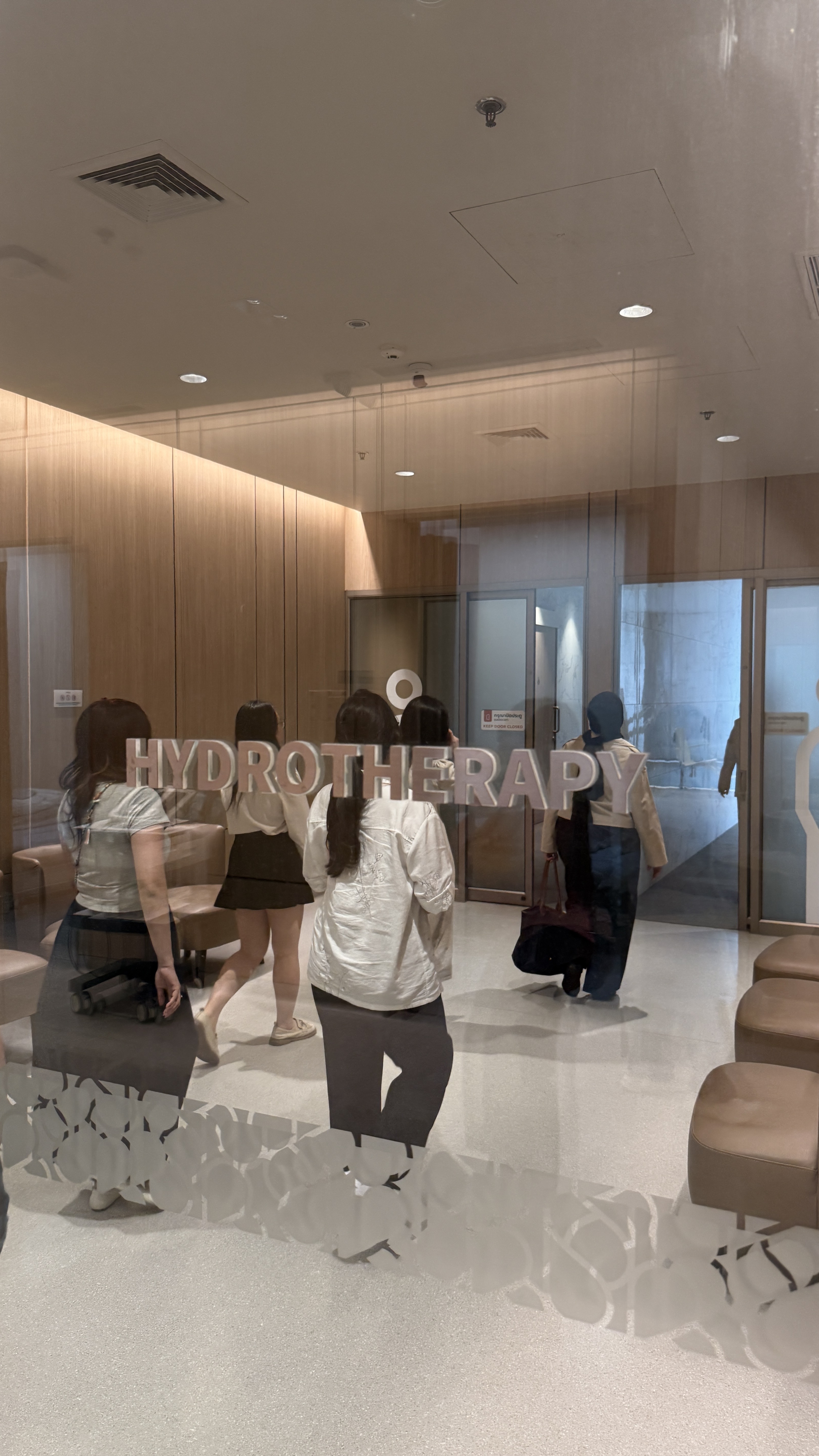 Healthcare delegates visiting a hydrotherapy clinic and learning about rehabilitation services at MedPark Hospital